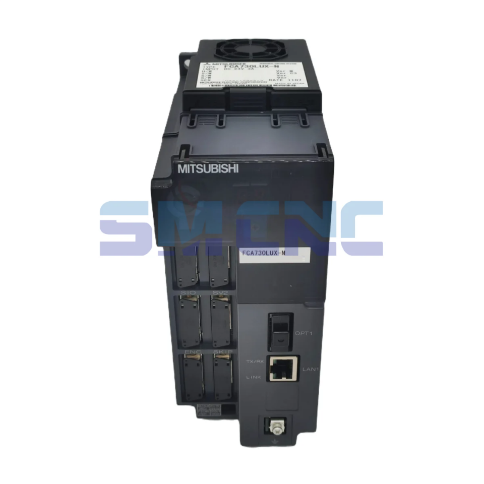 FCU7-MU011 Mitsubishi Cnc Kontrol Ünitesi önden görünüm
