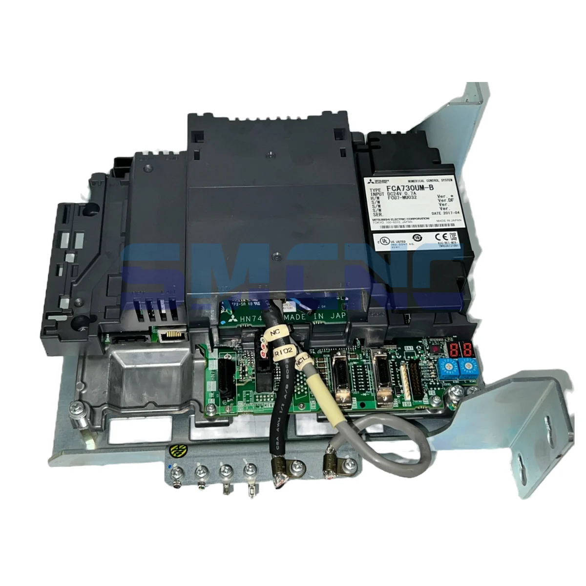 FCU7-MU032 Mitsubishi Cnc Kontrol Ünitesi arkadan görünüm