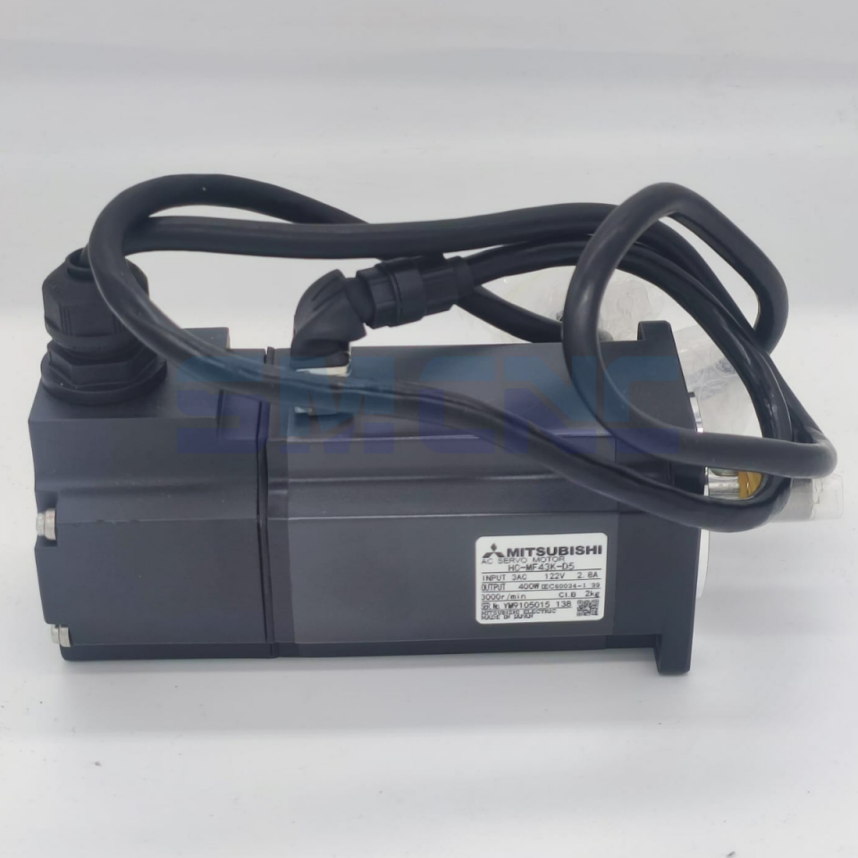 HC-MF43K-D5 Mitsubishi Servo Motor yandan görünüm